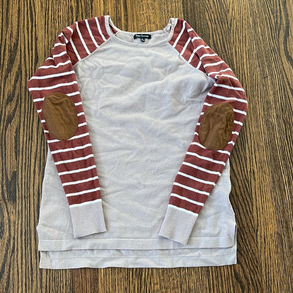 Pink clover sweater